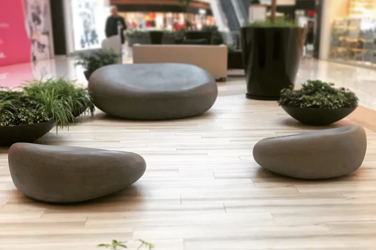 Stone — imagen 1